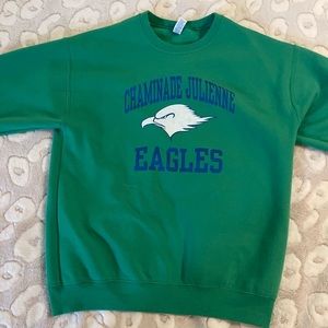 Size medium random crew neck